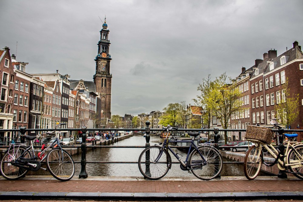 Amsterdam on a Dime